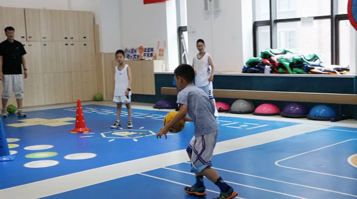 为什么参加篮球辅导可以帮助孩子更好地成长_2